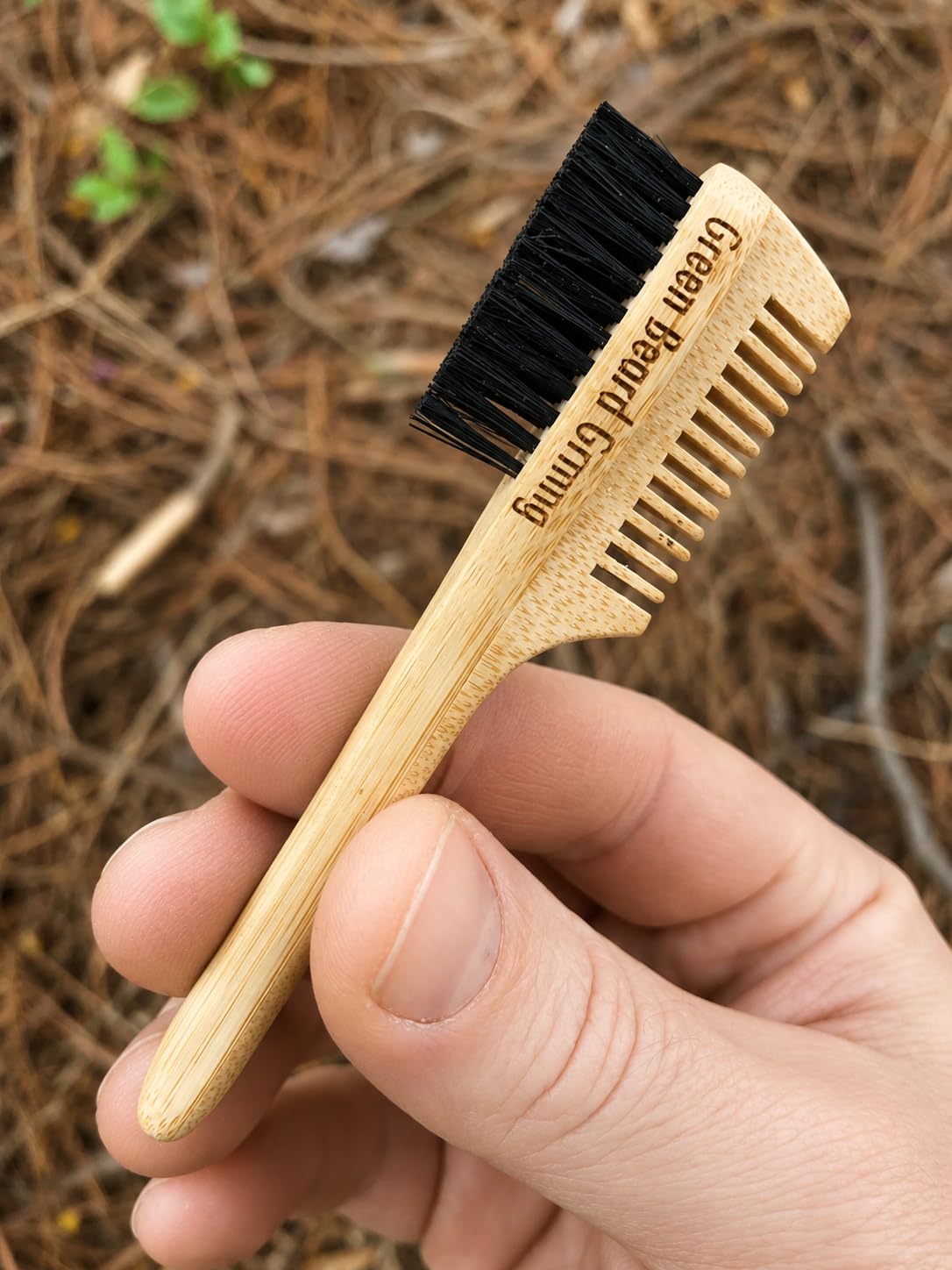 2-in-1 Split-leaf Sapling Mustache Brush & Comb – 2-Pack